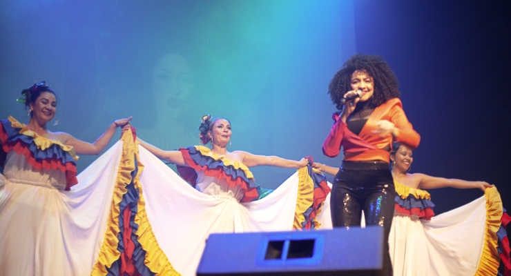 Concha Bernal se presentó en Sudáfrica en el marco de su gira africana